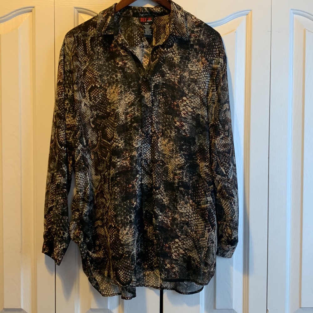 DEX Blouses - Picture 7 of 11